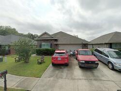 Pre-foreclosure in  Amberlee Ct Foley, AL 36535