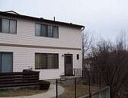 Pre-foreclosure in  COUNTRY CLUB LN Pomona, NY 10970