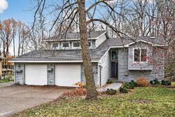  Elmwood St, Saint Paul MN