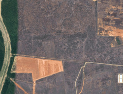 Pre-foreclosure in  Isola Breeze Dr Hockley, TX 77447