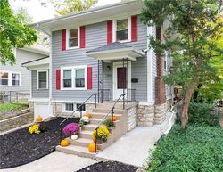 Pre-foreclosure in  Holmes St Kansas City, MO 64110