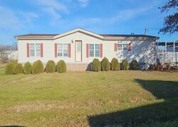 Pre-foreclosure in  Snyders Ln Martinsburg, WV 25405