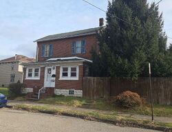 Pre-foreclosure in  Oak St Latrobe, PA 15650