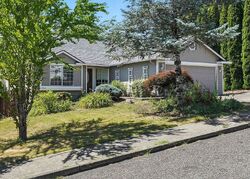 Pre-foreclosure in  39th St Washougal, WA 98671
