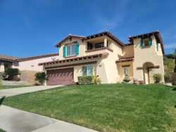 Pre-foreclosure in  Greenbluff Way Yucaipa, CA 92399