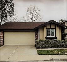 Pre-foreclosure Listing in Cooper St FONTANA, CA 92336