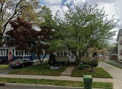 Pre-foreclosure in  Parry Ave Palmyra, NJ 08065