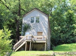 Pre-foreclosure in  GLENWAY AVE Cincinnati, OH 45204