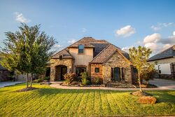 Pre-foreclosure in  NW 135TH ST Oklahoma City, OK 73142