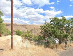  2nd St, Maupin OR