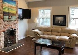 Pre-foreclosure in  COLONIAL DR Columbia, SC 29203