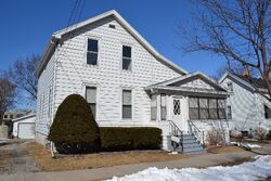  W 11th Ave, Oshkosh WI