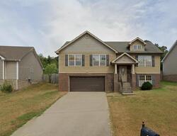 Pre-foreclosure in  Ishee Dr Clarksville, TN 37042