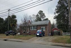 Pre-foreclosure in  Sparrow Rd Chesapeake, VA 23325