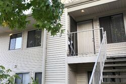 Pre-foreclosure in  Mccoy Ct  Lodi, CA 95240