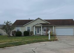 Pre-foreclosure in  Double Creek Ct Wentzville, MO 63385