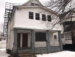 Pre-foreclosure in  IMPERIAL AVE Cleveland, OH 44120