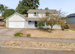 Pre-foreclosure in  Ne 159th Ave Vancouver, WA 98682