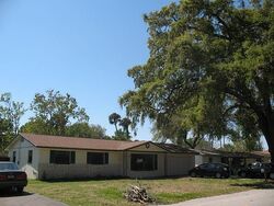Pre-foreclosure in  Kenilworth Ave Daytona Beach, FL 32119