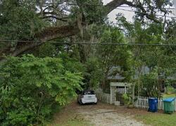 Pre-foreclosure in  Nw 1st Ave Newberry, FL 32669