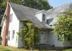 Pre-foreclosure in  N Duncan St Marine, IL 62061