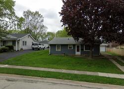 Pre-foreclosure in  Burry Circle Dr Crest Hill, IL 60403