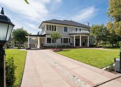 Pre-foreclosure in  E Mountain St Pasadena, CA 91104