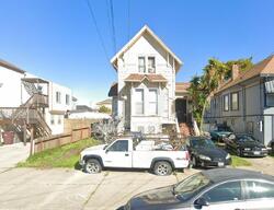Pre-foreclosure in  16th St Oakland, CA 94607