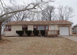 Pre-foreclosure in  SW 16TH ST Topeka, KS 66604