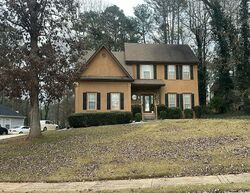 Pre-foreclosure in  PARK PLACE CIR Ellenwood, GA 30294
