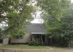 Pre-foreclosure in  GREEN ST Chester, PA 19013