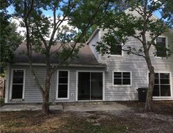 Pre-foreclosure in  KELSEY AVE Oviedo, FL 32765