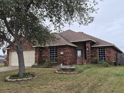 Pre-foreclosure in  GINGERBERRY DR Corpus Christi, TX 78414