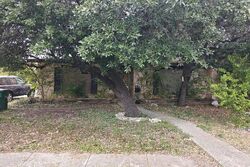 Pre-foreclosure in  QUAIL MEADOW ST San Antonio, TX 78230
