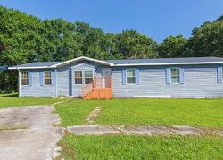 Pre-foreclosure in  KLINGER CT Tampa, FL 33619
