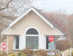  Artist Lake Dr, Middle Island NY