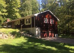  Somerset Dr, Belvidere NJ