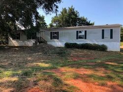 Pre-foreclosure in  CANTER LN Anderson, SC 29626