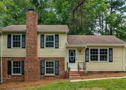 Pre-foreclosure in  WAVERLY ST High Point, NC 27265