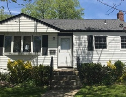 Pre-foreclosure in  HOWARD AVE Freeport, NY 11520