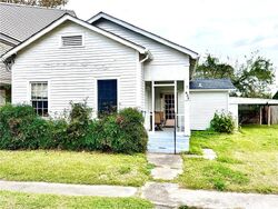 Pre-foreclosure in  BROOKLYN AVE New Orleans, LA 70121