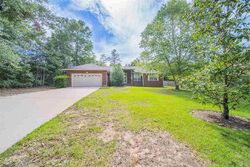 Pre-foreclosure in  Yellow Hill Dr Milton, FL 32583