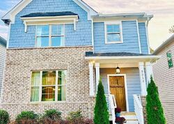 Pre-foreclosure in  Hearthstone St Stone Mountain, GA 30083