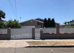 Pre-foreclosure in  DE FOE AVE Pacoima, CA 91331