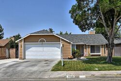 Pre-foreclosure in  W AVENUE H2 Lancaster, CA 93534