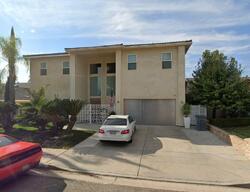 Pre-foreclosure in  E WOOD DUCK CIR Fresno, CA 93730