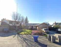 Pre-foreclosure in  GUNNISON AVE Sacramento, CA 95838