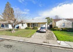 Pre-foreclosure in  HELEN WAY Sacramento, CA 95822