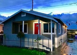 Pre-foreclosure in  HOOPER AVE Los Angeles, CA 90002