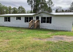 Pre-foreclosure in  Village Green Ct Jacksonville, FL 32234